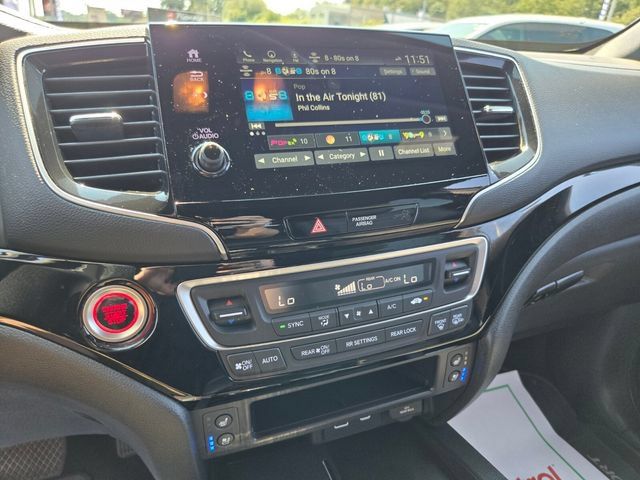 Used 2025 Honda Passport Black Edition image 28