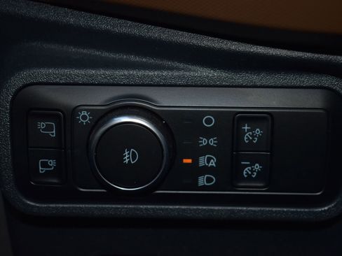 Used 2024 Ford Bronco Outer Banks w/ Sasquatch Package image 17