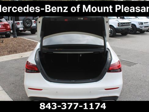 Used 2023 Mercedes-Benz E 350 Sedan image 7