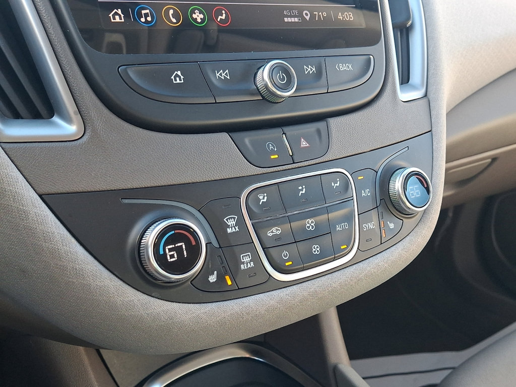 Used 2025 Chevrolet Malibu LT FWD image 33