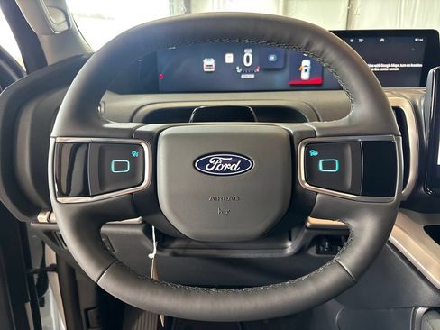 New 2027 Ford Expedition Active RWD image 10