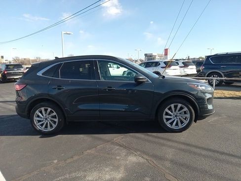 Used 2022 Ford Escape Titanium w/ Titanium Elite Package image 8