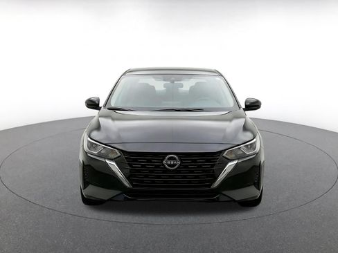 Used 2025 Nissan Sentra S FWD image 2