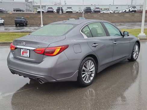 Used 2022 INFINITI Q50 Luxe w/ Cargo Package image 4