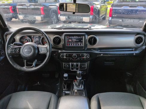 Used 2018 Jeep Wrangler Unlimited Sport S AWD/4WD image 14