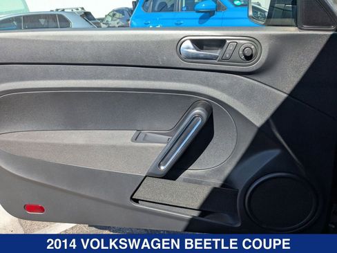 Used 2014 Volkswagen Beetle 2.5 image 10
