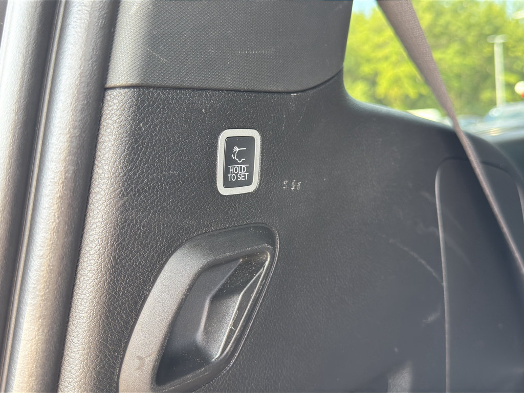 Used 2025 Jeep Wagoneer Series II AWD/4WD image 10