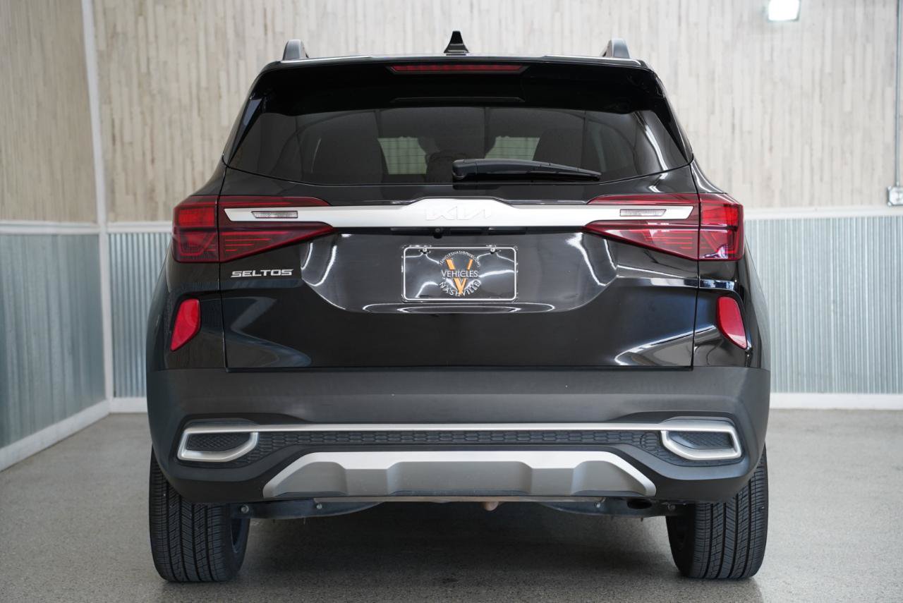 Used 2022 Kia Seltos Nightfall Edition AWD/4WD image 9