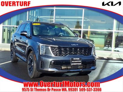 Certified 2025 Kia Sorento S w/ Panoramic Sunroof Package