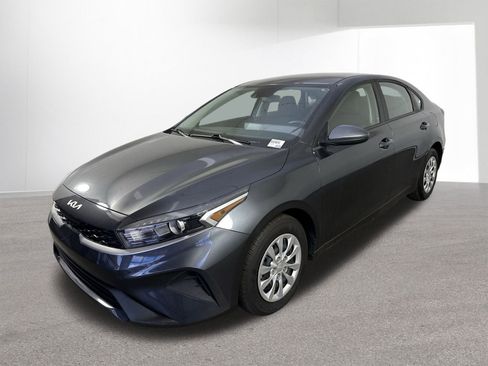 Used 2024 Kia Forte LX image 23