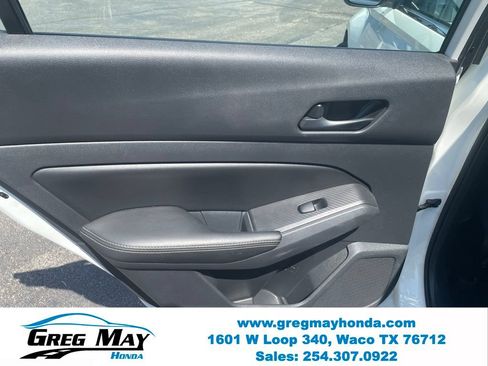 Used 2024 Nissan Altima 2.5 SV FWD image 22