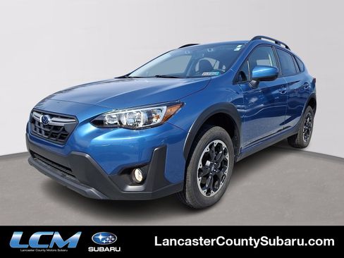 Used 2022 Subaru Crosstrek 2.0i Premium image 1