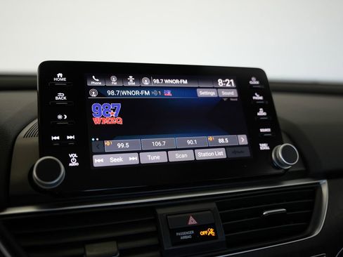 Used 2018 Honda Accord EX-L image 20