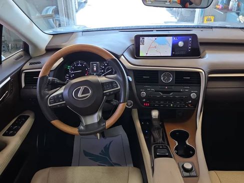 Used 2017 Lexus RX 350 FWD image 3
