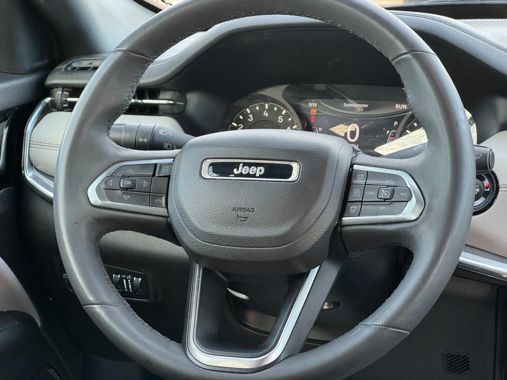 Used 2024 Jeep Compass Limited AWD/4WD image 12