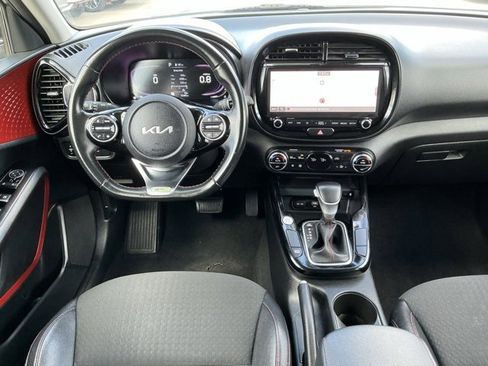 Used 2023 Kia Soul GT-Line image 7
