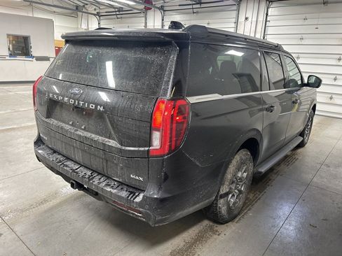 Used 2025 Ford Expedition Max Active image 4