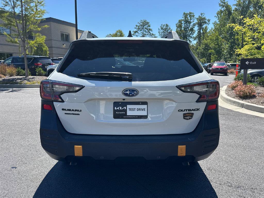 Used 2022 Subaru Outback Wilderness AWD/4WD image 6