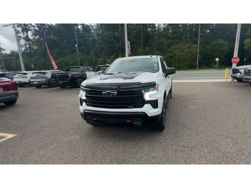 Used 2023 Chevrolet Silverado 1500 LT Trail Boss w/ Convenience Package II AWD/4WD image 7