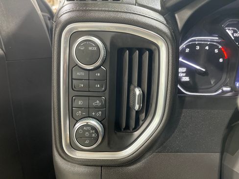 Used 2022 GMC Sierra 1500 Elevation AWD/4WD image 31