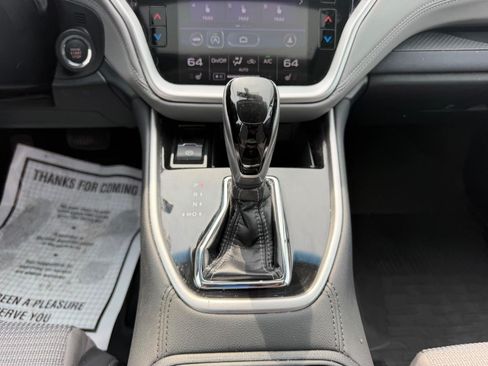 Used 2020 Subaru Outback Premium AWD/4WD image 18