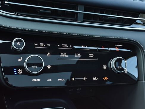 Used 2026 INFINITI QX60 Sport w/ Dark Cargo Package image 24