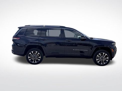 Used 2024 Jeep Grand Cherokee L Overland w/ Trailer Tow Package AWD/4WD image 8
