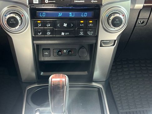 Used 2020 Toyota 4Runner Limited RWD image 35