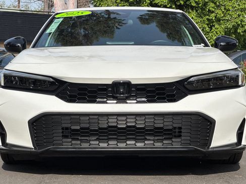 Used 2025 Honda Civic Sport image 9