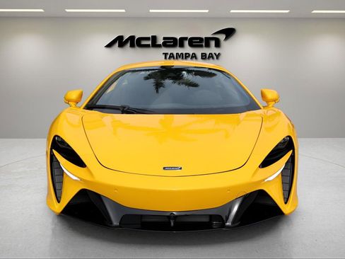 New 2026 McLaren Artura RWD image 7
