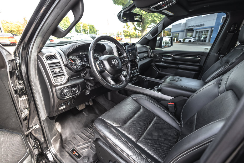 Used 2019 RAM 1500 Sport w/ Leather & Sound Group AWD/4WD image 18