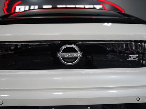 Used 2025 Nissan Z Sport w/ Floor Mat Package RWD image 46