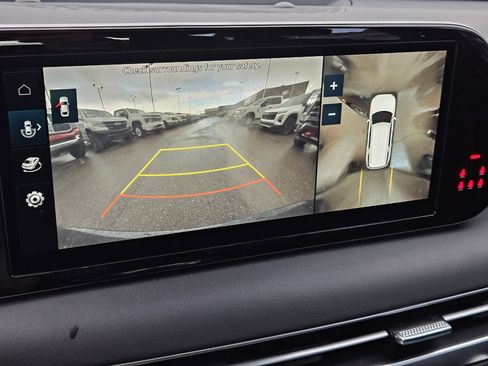 Used 2023 Hyundai Palisade Calligraphy image 24