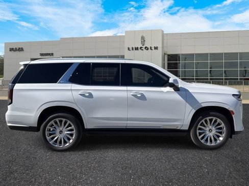 Used 2023 Cadillac Escalade Premium Luxury w/ Performance Package image 2