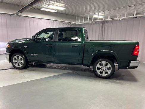 New 2026 RAM 1500 4x4 Crew Cab image 4