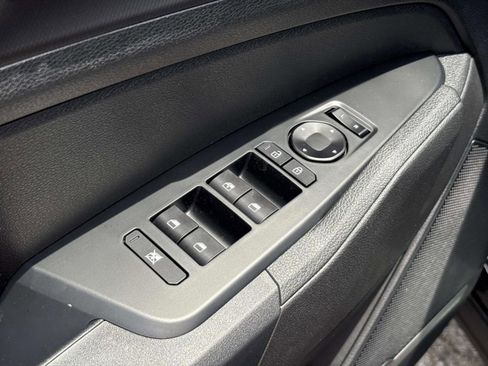 New 2026 Kia Sportage LX AWD/4WD image 17
