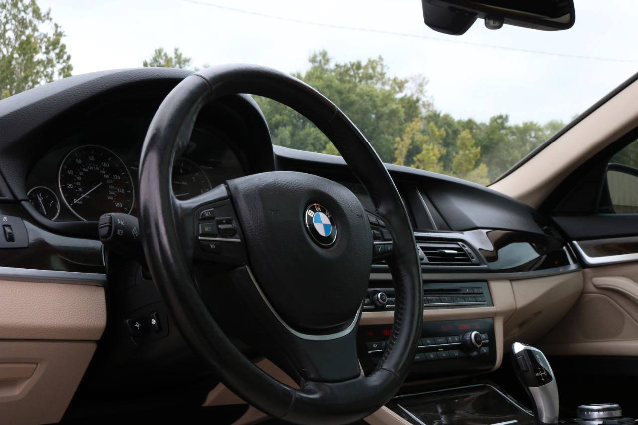 Used 2014 BMW 535i xDrive Sedan AWD/4WD image 22