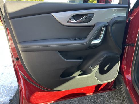 Used 2024 Chevrolet Blazer LT w/ Convenience Package image 14