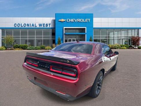 Used 2022 Dodge Challenger R/T Scat Pack RWD image 11