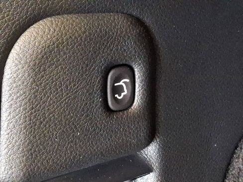 Used 2021 Jeep Grand Cherokee Trackhawk w/ Trailer Tow Group IV image 31