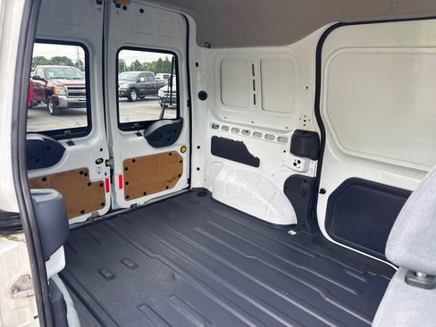 Used 2011 Ford Transit Connect XLT FWD image 16