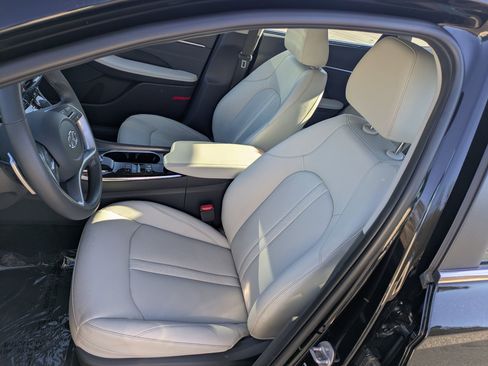 Used 2023 Hyundai Sonata Limited image 19