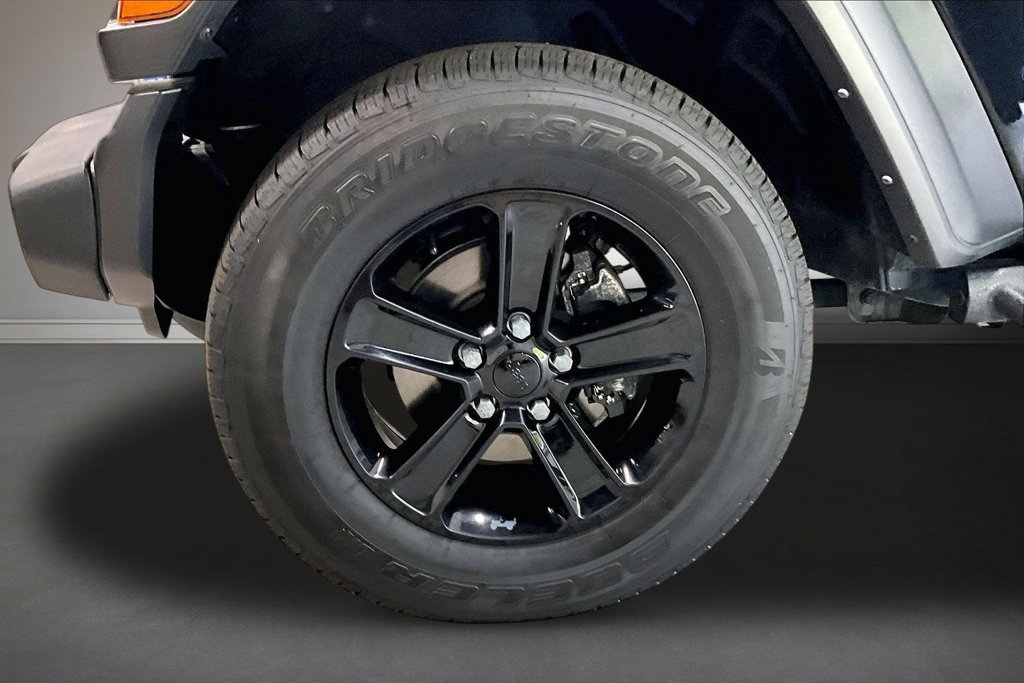 Used 2022 Jeep Wrangler Unlimited Sport AWD/4WD image 31