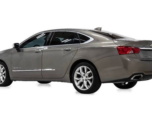 Used 2019 Chevrolet Impala Premier FWD image 4