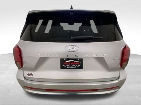 Used 2024 Hyundai Palisade Calligraphy image 7