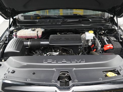 Used 2023 RAM 1500 Big Horn AWD/4WD image 29