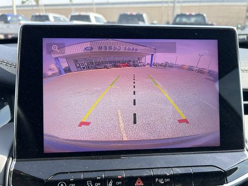 Used 2022 Jeep Compass Limited image 15