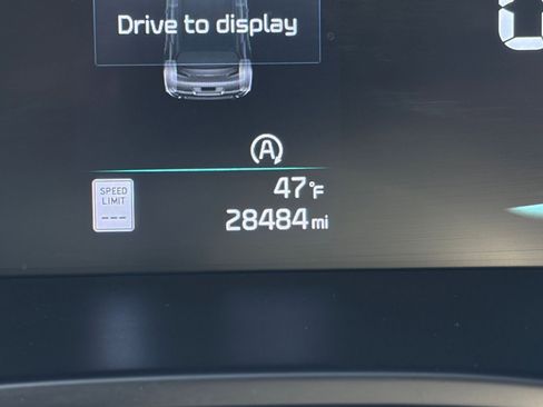 Used 2025 Kia Soul LX w/ LX Technology Package image 38