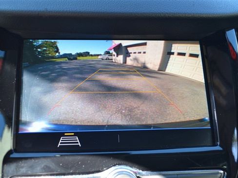 Used 2021 Chevrolet Trax LT image 23