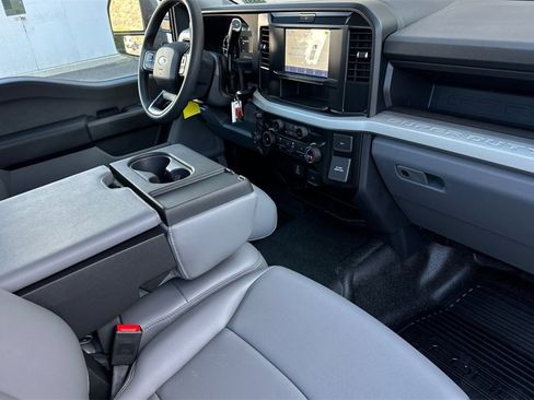 New 2025 Ford F450 XL w/ XL Chrome Package image 11
